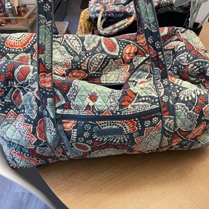 Vera Bradley Large Duffel Bag Nomadic Floral